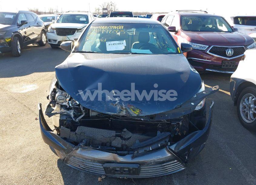 Photo 6 of 2016 Toyota Camry LE (VIN 4T4BF1FK4GR551574)