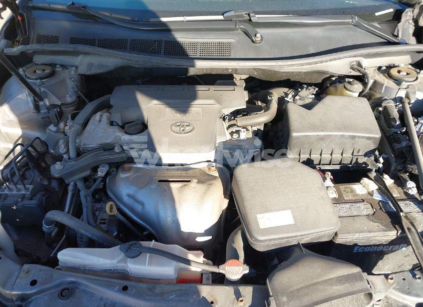 Photo 10 of 2016 Toyota Camry LE (VIN 4T4BF1FK4GR555852)