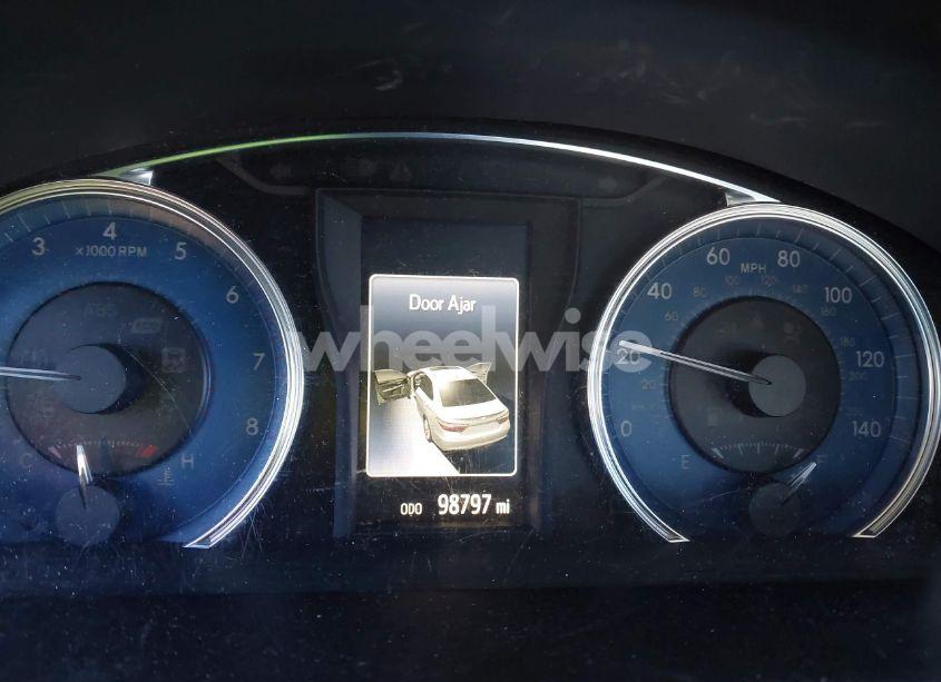 Photo 7 of 2016 Toyota Camry LE (VIN 4T4BF1FK4GR555852)