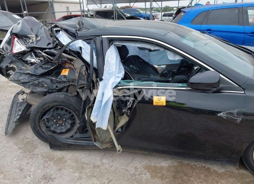 Photo 12 of 2016 Toyota Camry LE (VIN 4T4BF1FK4GR557780)