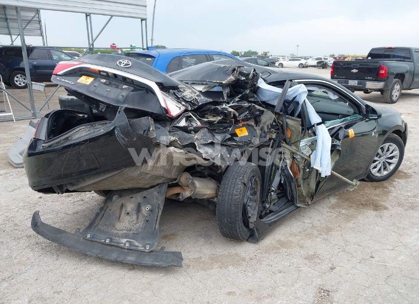 Photo 4 of 2016 Toyota Camry LE (VIN 4T4BF1FK4GR557780)