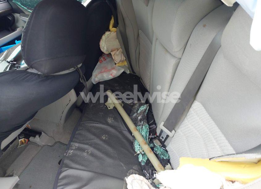 Photo 8 of 2016 Toyota Camry LE (VIN 4T4BF1FK4GR557780)