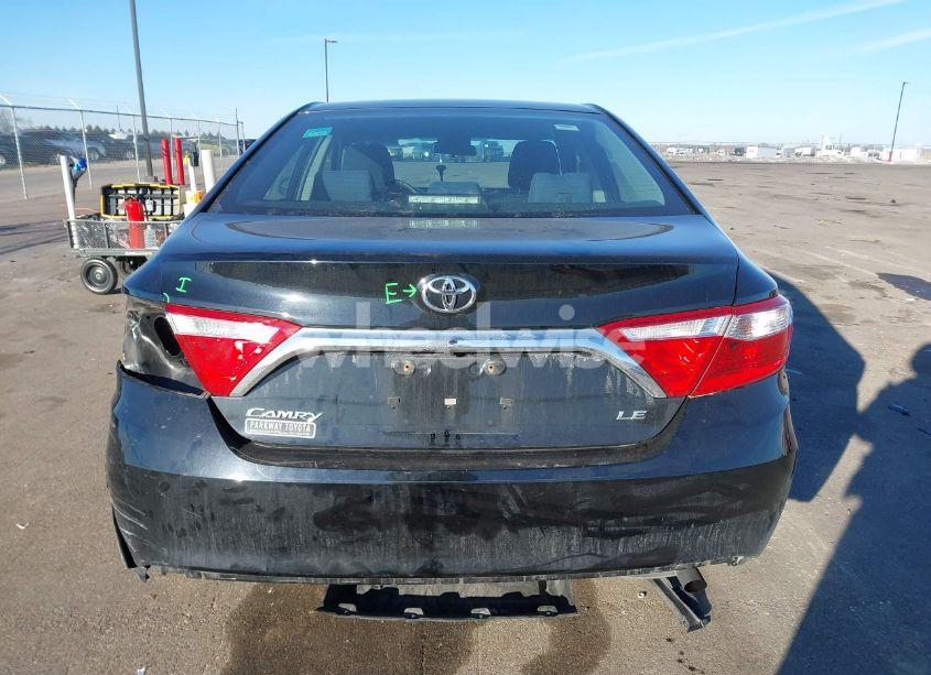 Photo 17 of 2016 Toyota Camry LE (VIN 4T4BF1FK4GR561425)