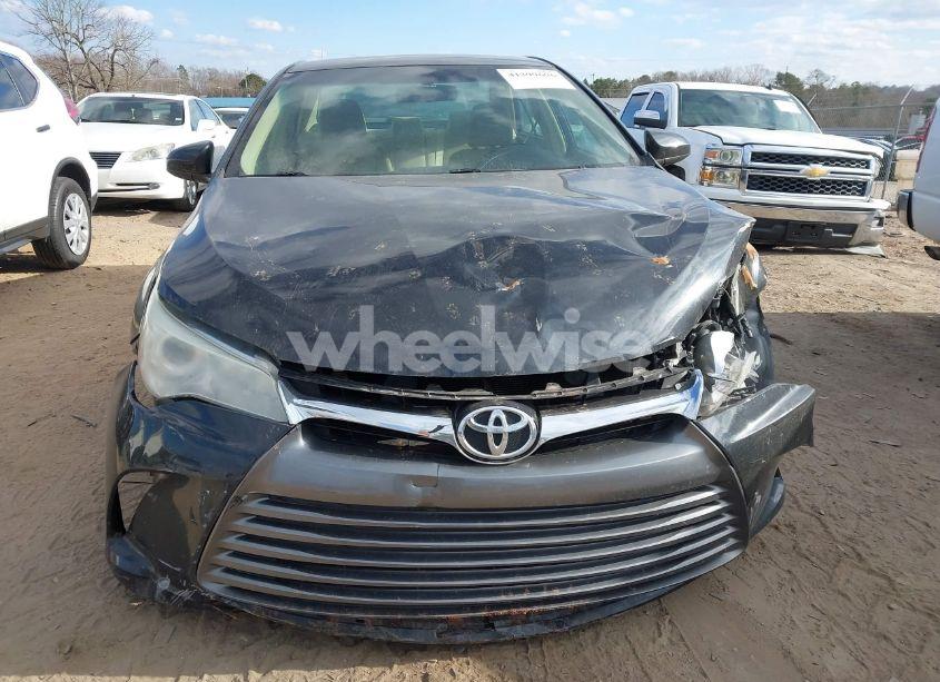 Photo 13 of 2016 Toyota Camry LE (VIN 4T4BF1FK4GR561604)