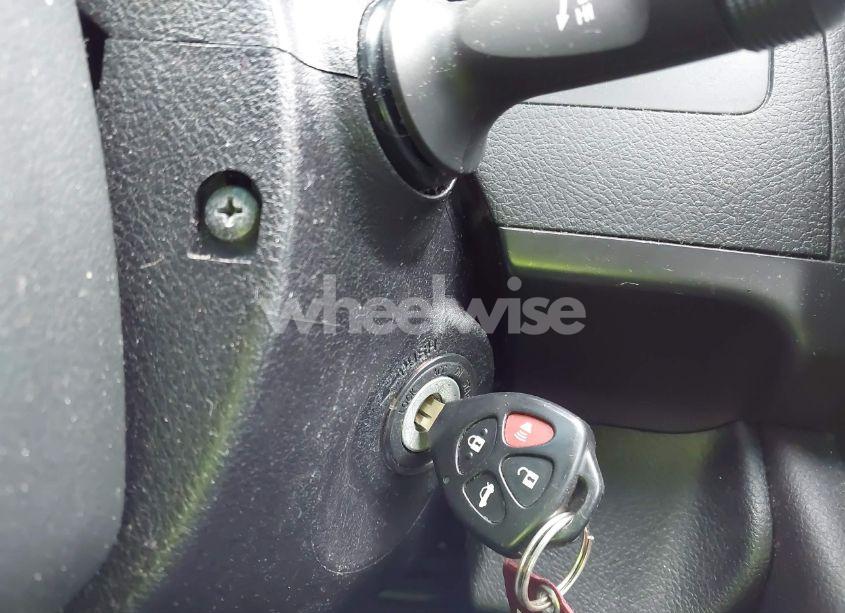 Photo 11 of 2016 Toyota Camry LE (VIN 4T4BF1FK4GR562509)