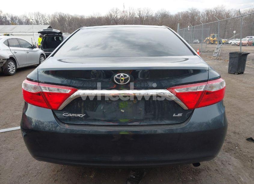 Photo 16 of 2016 Toyota Camry LE (VIN 4T4BF1FK4GR571226)