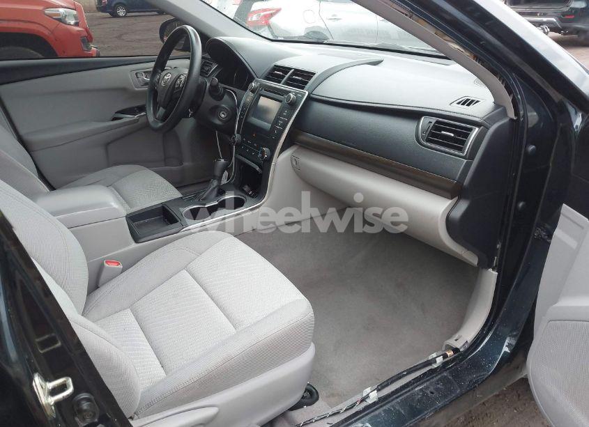 Photo 5 of 2016 Toyota Camry LE (VIN 4T4BF1FK4GR571226)