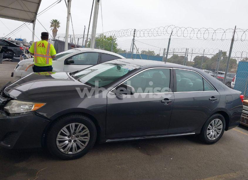 Photo 14 of 2012 Toyota Camry LE (VIN 4T4BF1FK5CR171105)