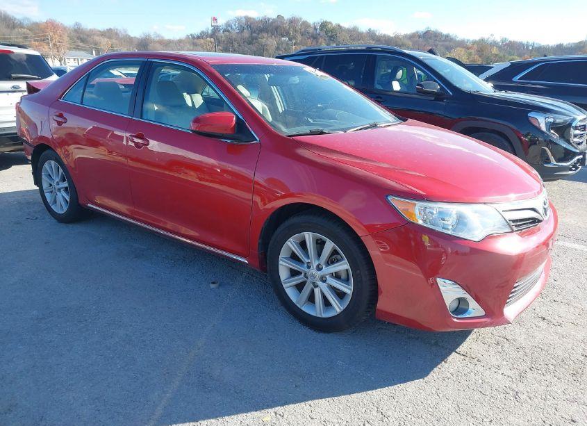 2012 Toyota Camry XLE (VIN 4T4BF1FK5CR182914) main photo