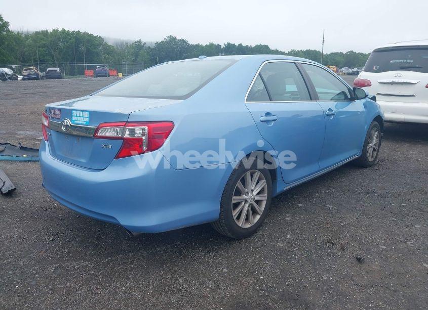 Photo 4 of 2012 Toyota Camry XLE (VIN 4T4BF1FK5CR205852)