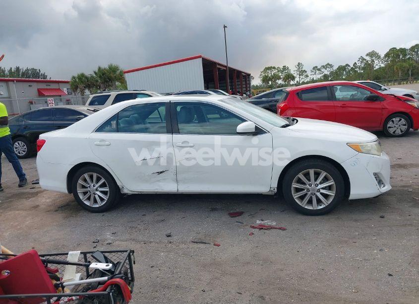 Photo 14 of 2012 Toyota Camry XLE (VIN 4T4BF1FK5CR242657)