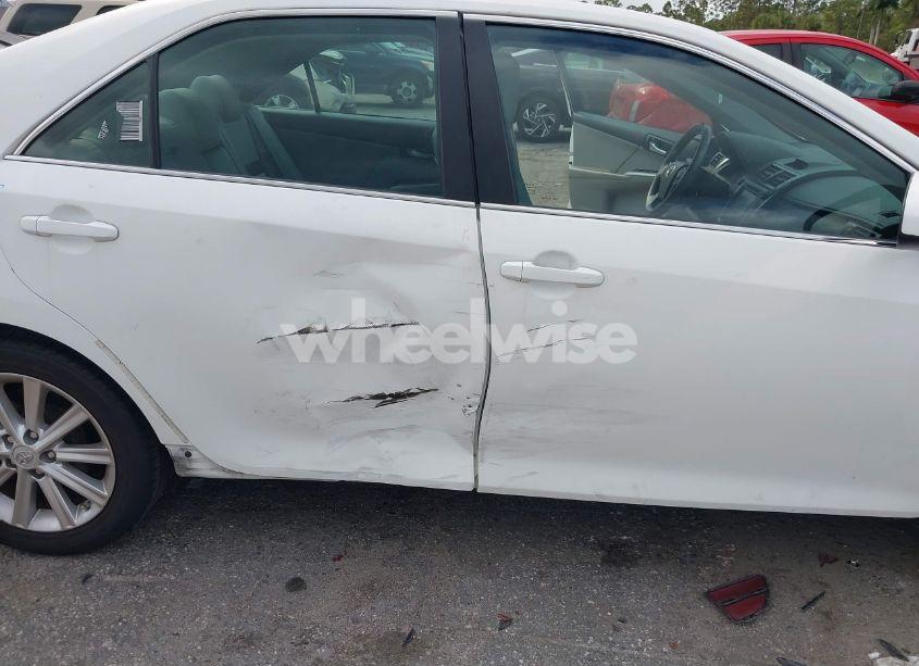 Photo 6 of 2012 Toyota Camry XLE (VIN 4T4BF1FK5CR242657)