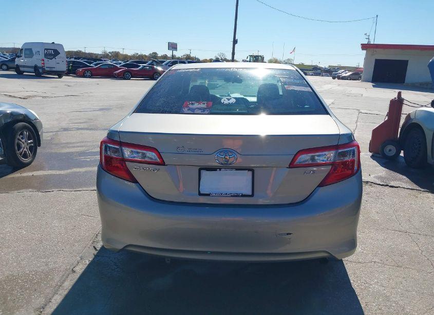 Photo 16 of 2013 Toyota Camry LE (VIN 4T4BF1FK5DR289513)