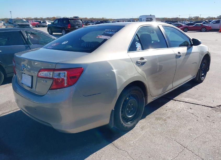 Photo 4 of 2013 Toyota Camry LE (VIN 4T4BF1FK5DR289513)