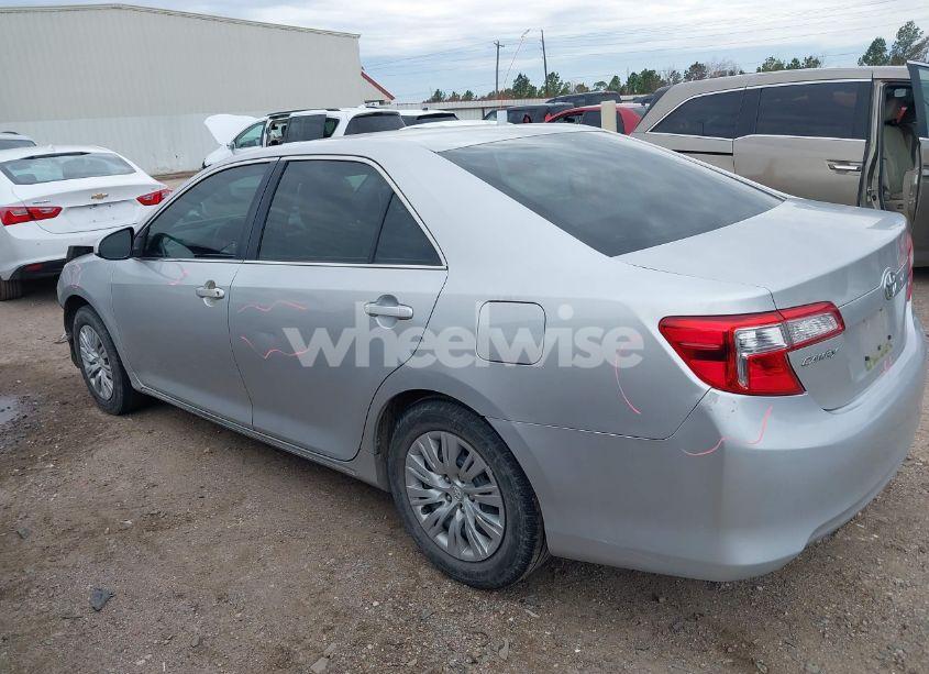 Photo 15 of 2013 Toyota Camry LE (VIN 4T4BF1FK5DR299104)