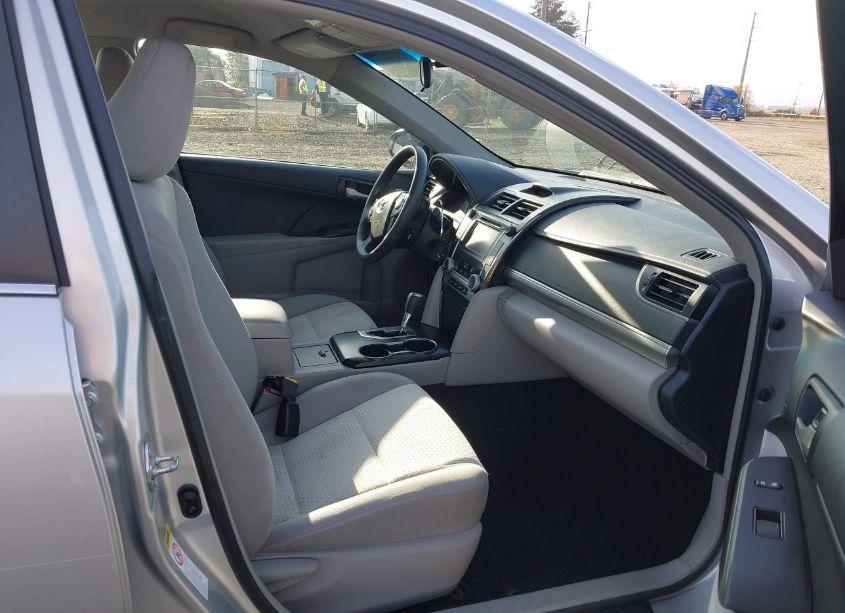 Photo 5 of 2013 Toyota Camry LE (VIN 4T4BF1FK5DR307699)