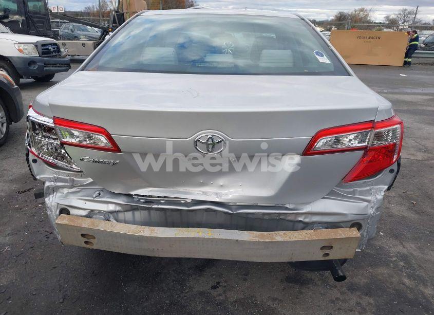 Photo 16 of 2014 Toyota Camry L (VIN 4T4BF1FK5ER355639)