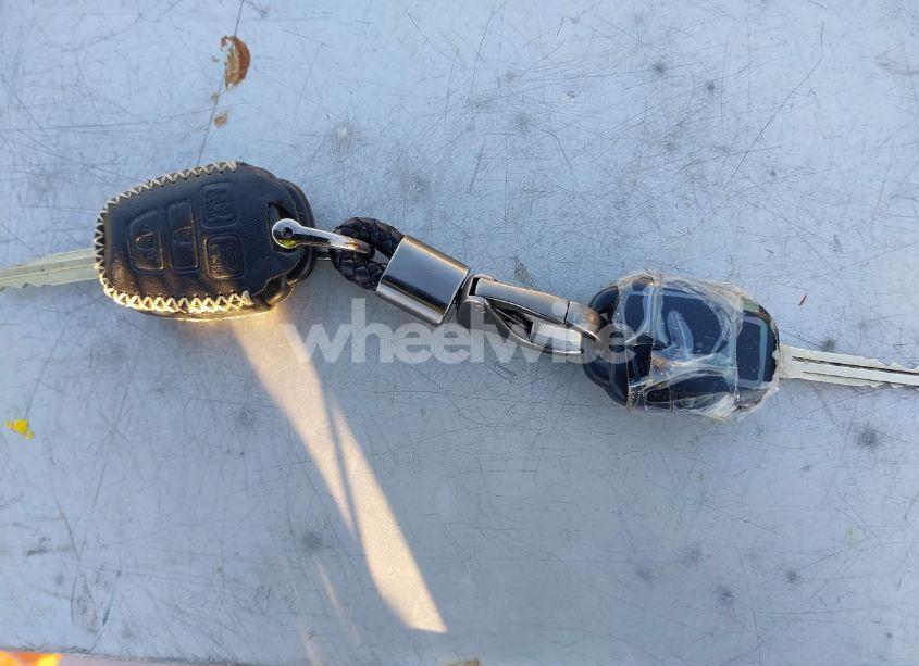 Photo 11 of 2014 Toyota Camry XLE (VIN 4T4BF1FK5ER357326)