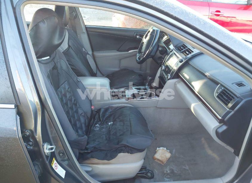 Photo 5 of 2014 Toyota Camry XLE (VIN 4T4BF1FK5ER357326)