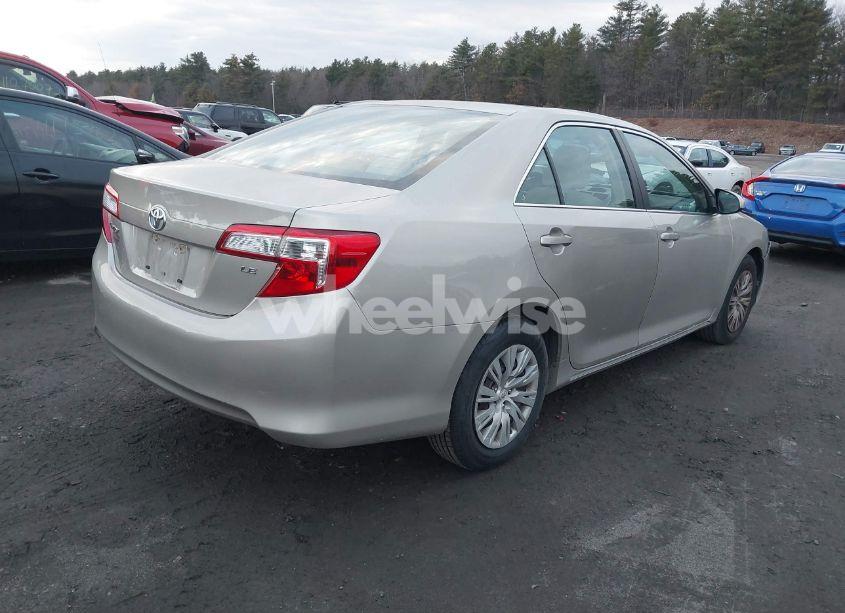 Photo 4 of 2014 Toyota Camry LE (VIN 4T4BF1FK5ER359951)