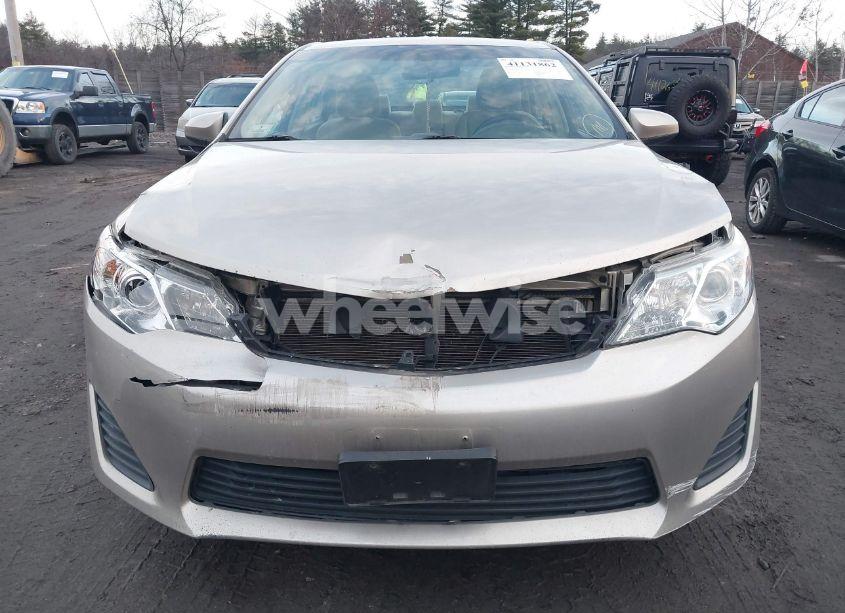 Photo 6 of 2014 Toyota Camry LE (VIN 4T4BF1FK5ER359951)