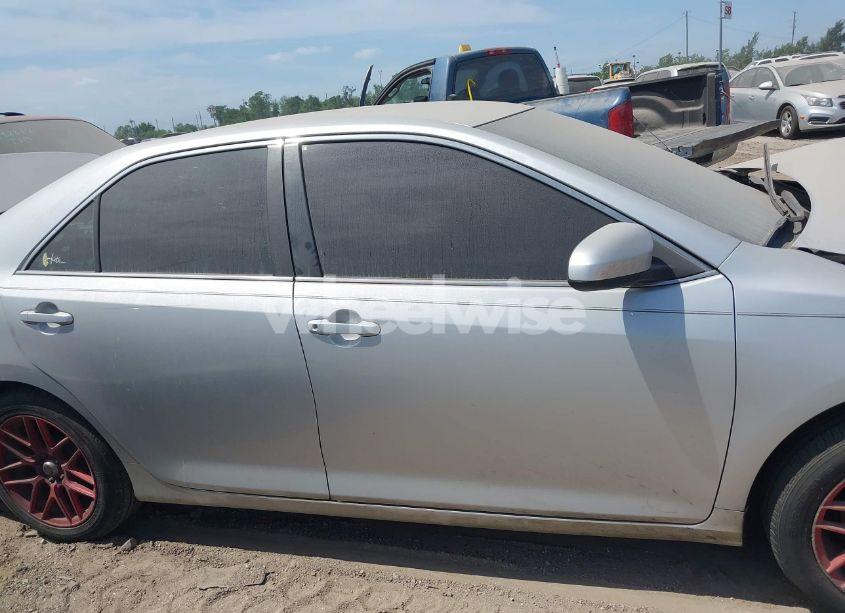 Photo 13 of 2014 Toyota Camry L (VIN 4T4BF1FK5ER391296)