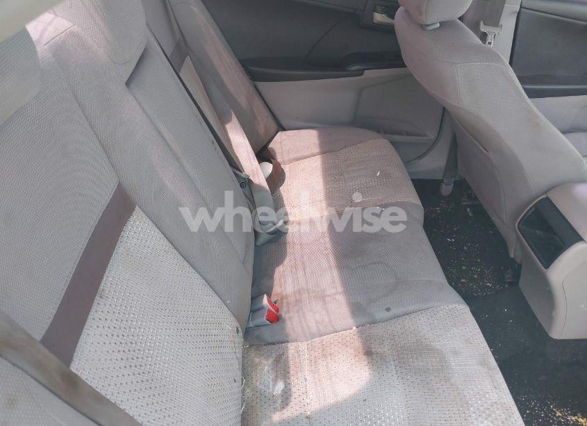 Photo 8 of 2014 Toyota Camry L (VIN 4T4BF1FK5ER391296)