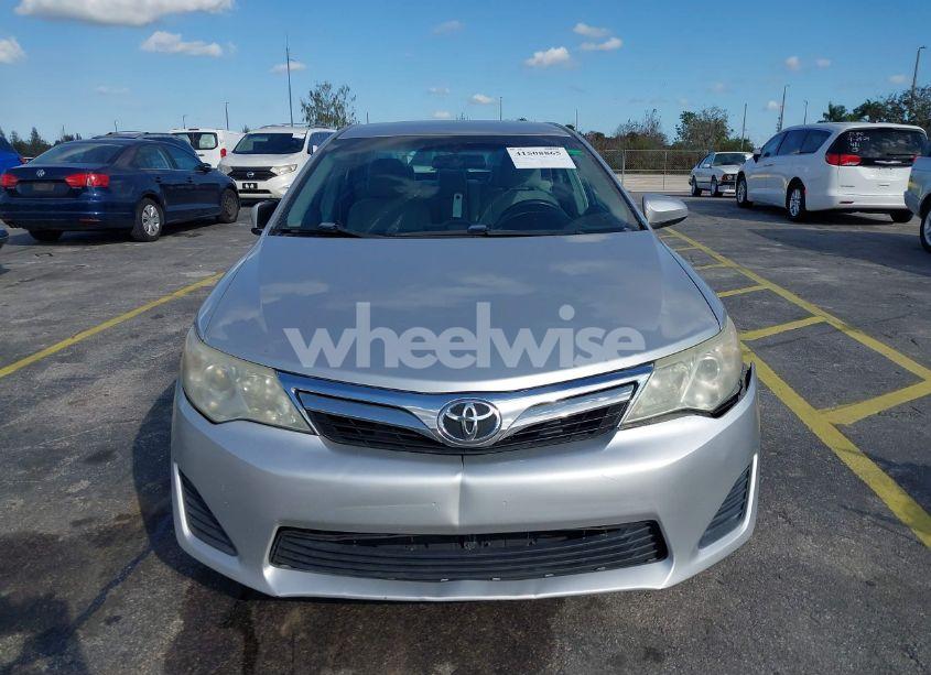 Photo 12 of 2014 Toyota Camry LE (VIN 4T4BF1FK5ER408579)