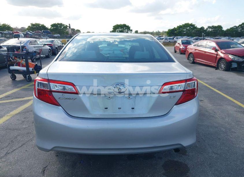 Photo 16 of 2014 Toyota Camry LE (VIN 4T4BF1FK5ER408579)