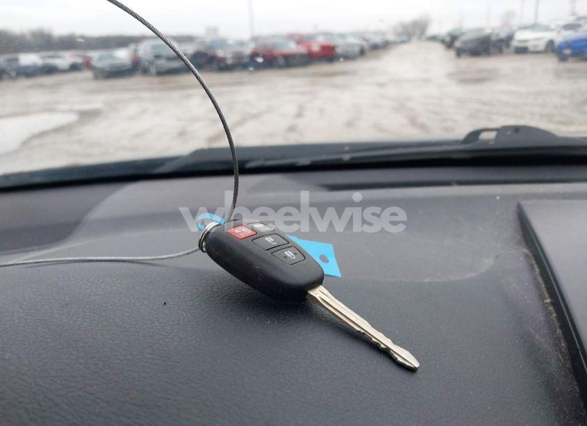 Photo 11 of 2014 Toyota Camry LE (VIN 4T4BF1FK5ER414415)