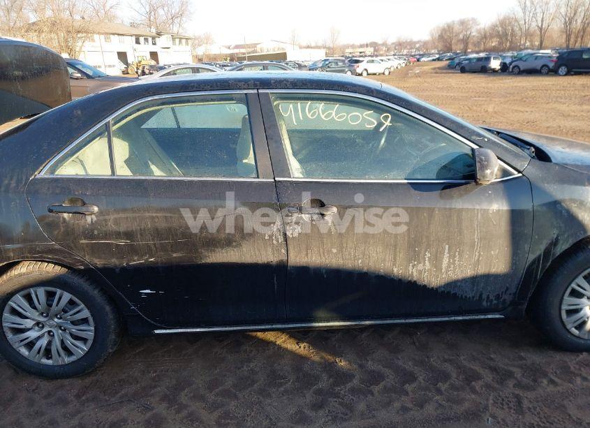 Photo 12 of 2014 Toyota Camry LE (VIN 4T4BF1FK5ER425253)