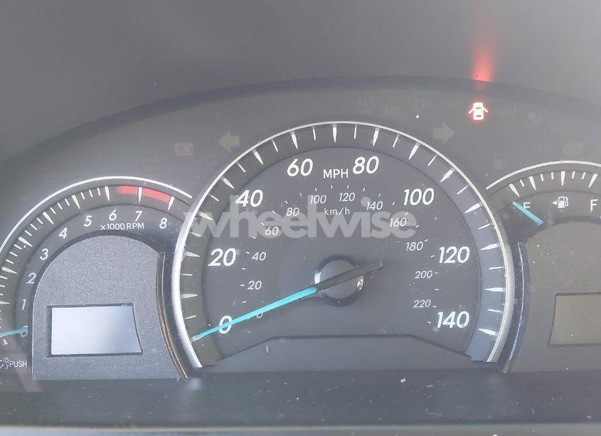 Photo 14 of 2014 Toyota Camry LE (VIN 4T4BF1FK5ER425253)