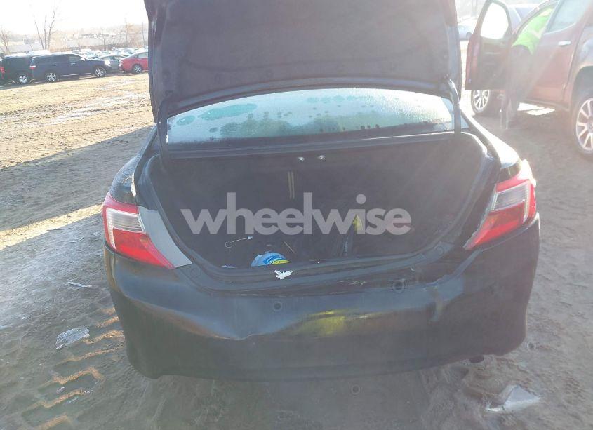 Photo 15 of 2014 Toyota Camry LE (VIN 4T4BF1FK5ER425253)