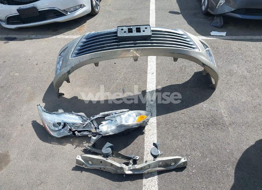 Photo 12 of 2015 Toyota Camry LE (VIN 4T4BF1FK5FR460828)