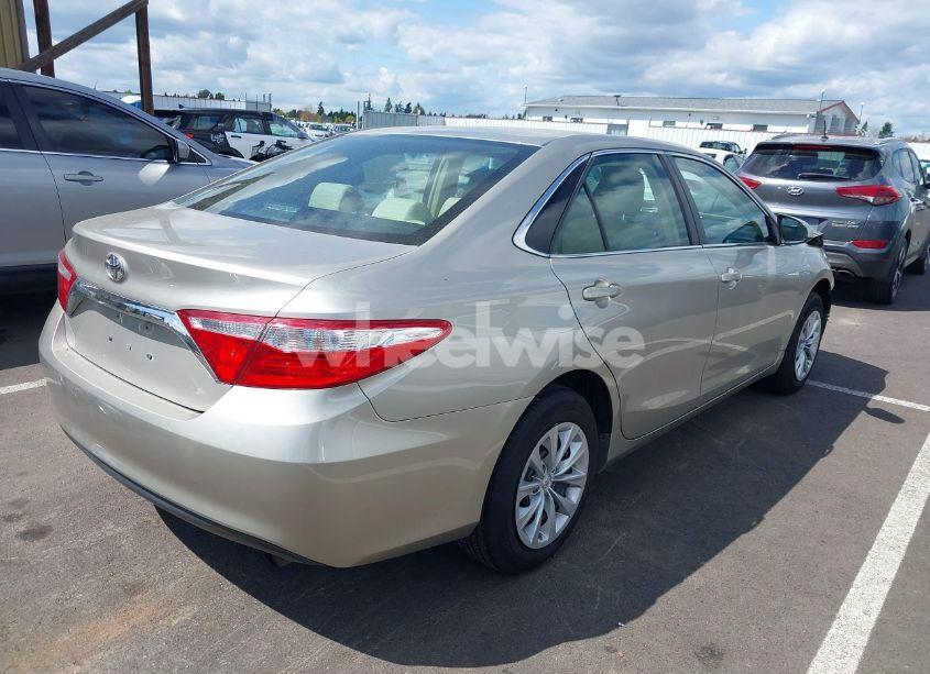 Photo 4 of 2015 Toyota Camry LE (VIN 4T4BF1FK5FR460828)