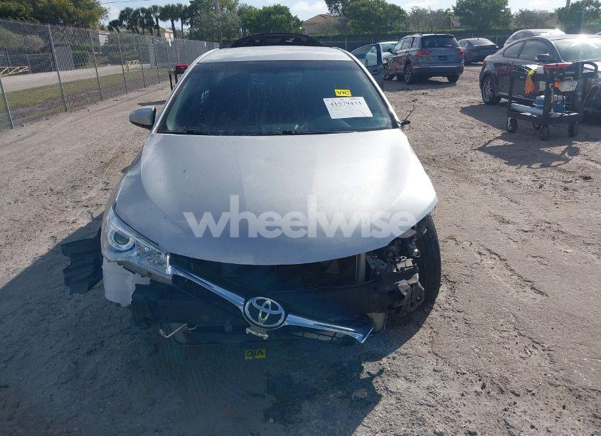 Photo 13 of 2015 Toyota Camry LE (VIN 4T4BF1FK5FR466130)