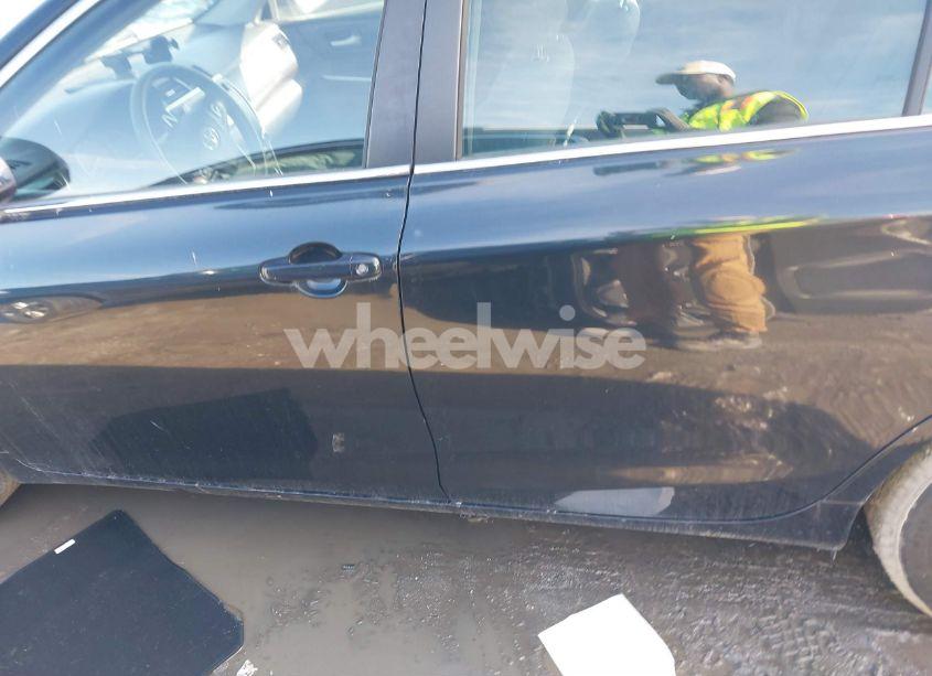 Photo 14 of 2015 Toyota Camry LE (VIN 4T4BF1FK5FR466578)