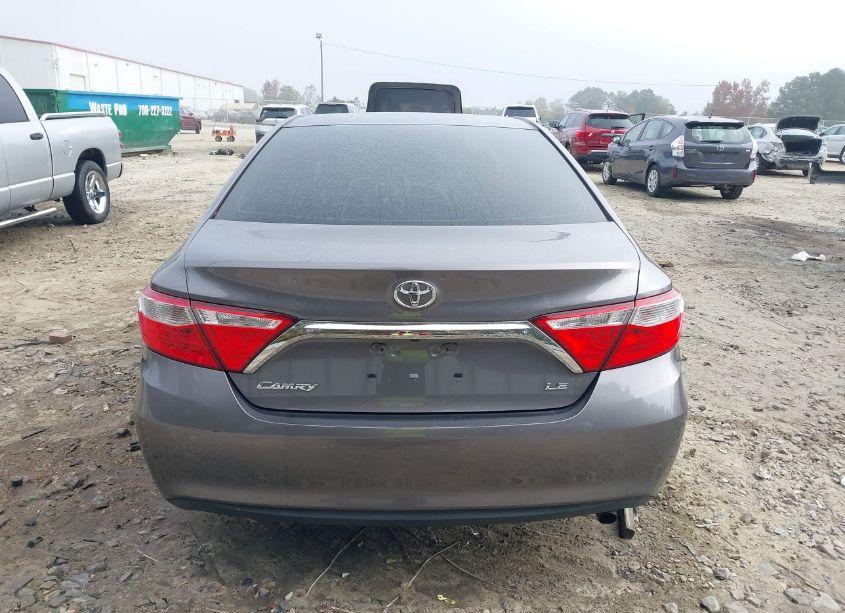 Photo 16 of 2015 Toyota Camry LE (VIN 4T4BF1FK5FR474017)