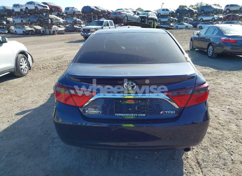 Photo 16 of 2015 Toyota Camry LE (VIN 4T4BF1FK5FR479427)
