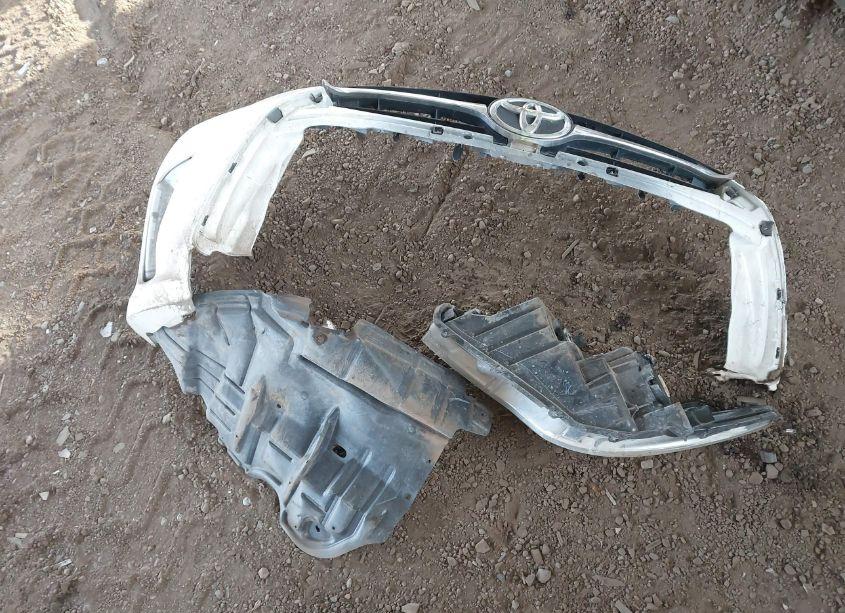 Photo 12 of 2015 Toyota Camry LE (VIN 4T4BF1FK5FR482327)