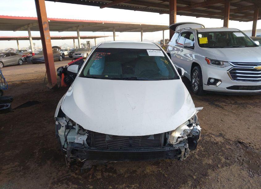 Photo 13 of 2015 Toyota Camry LE (VIN 4T4BF1FK5FR482327)