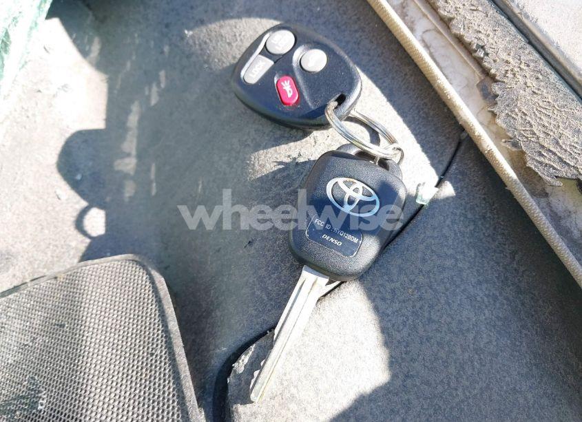 Photo 11 of 2015 Toyota Camry LE (VIN 4T4BF1FK5FR485275)