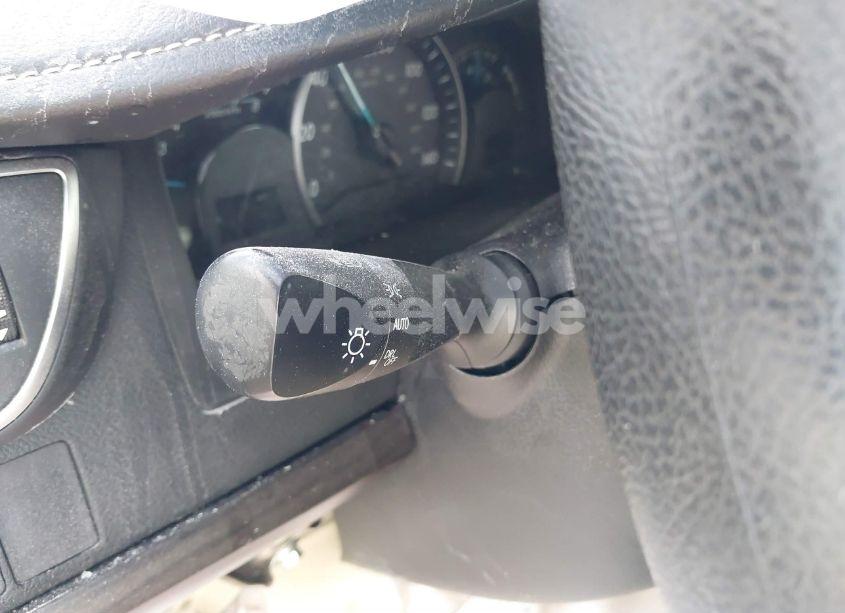 Photo 15 of 2015 Toyota Camry LE (VIN 4T4BF1FK5FR485275)