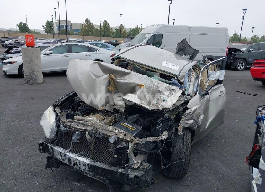 Photo 6 of 2015 Toyota Camry LE (VIN 4T4BF1FK5FR485275)