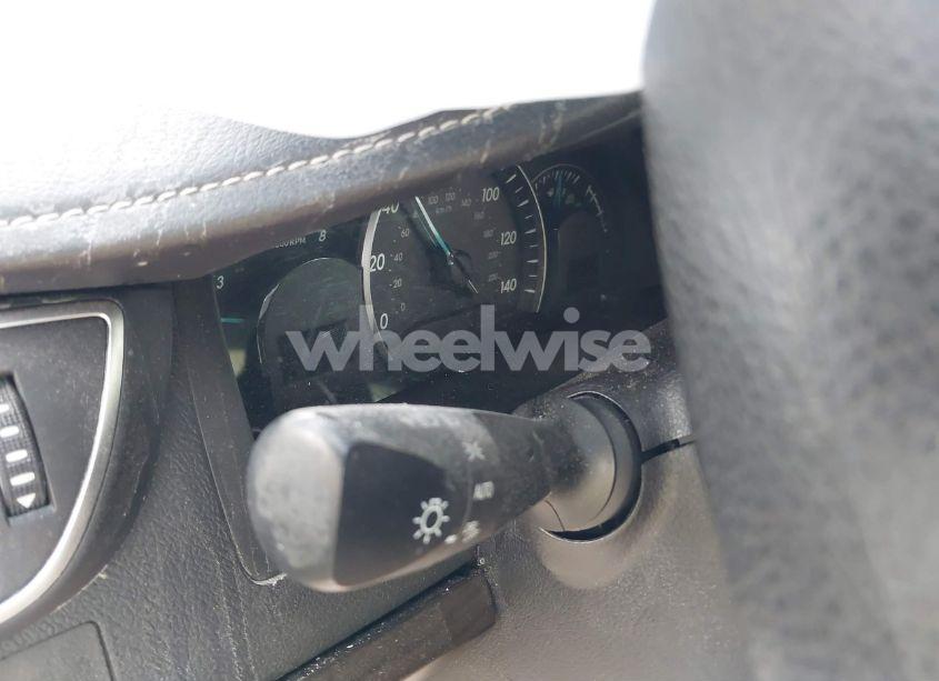 Photo 7 of 2015 Toyota Camry LE (VIN 4T4BF1FK5FR485275)