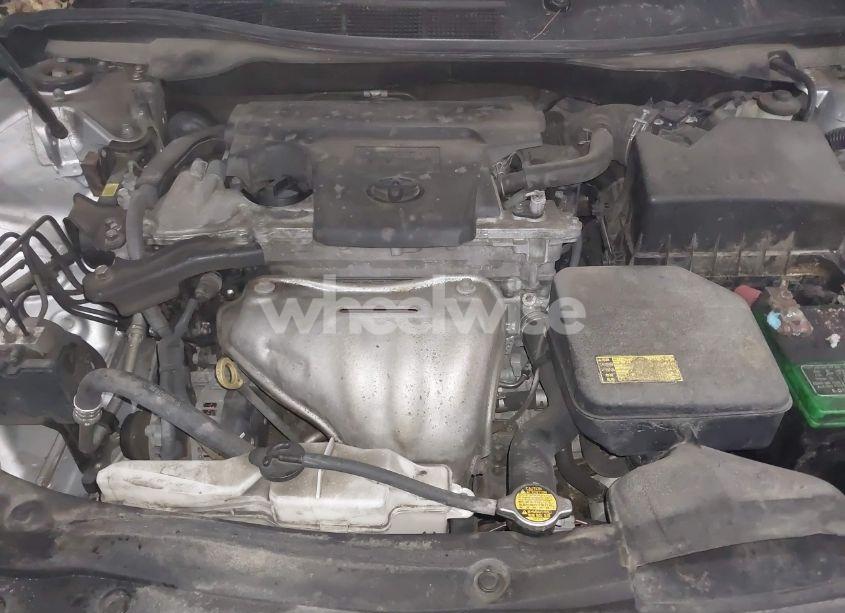 Photo 10 of 2015 Toyota Camry LE (VIN 4T4BF1FK5FR498933)