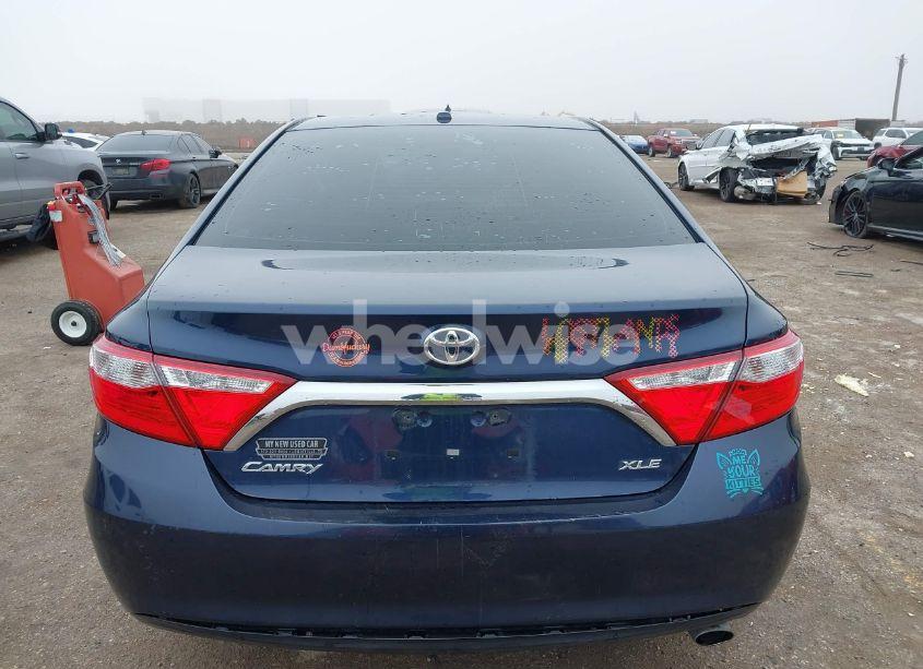 Photo 17 of 2015 Toyota Camry XLE (VIN 4T4BF1FK5FR504925)