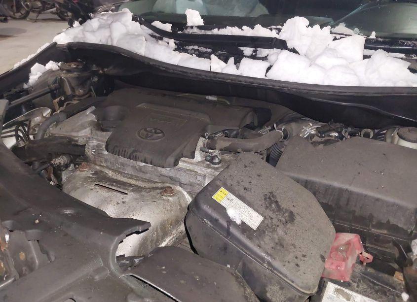 Photo 10 of 2015 Toyota Camry LE (VIN 4T4BF1FK5FR505766)