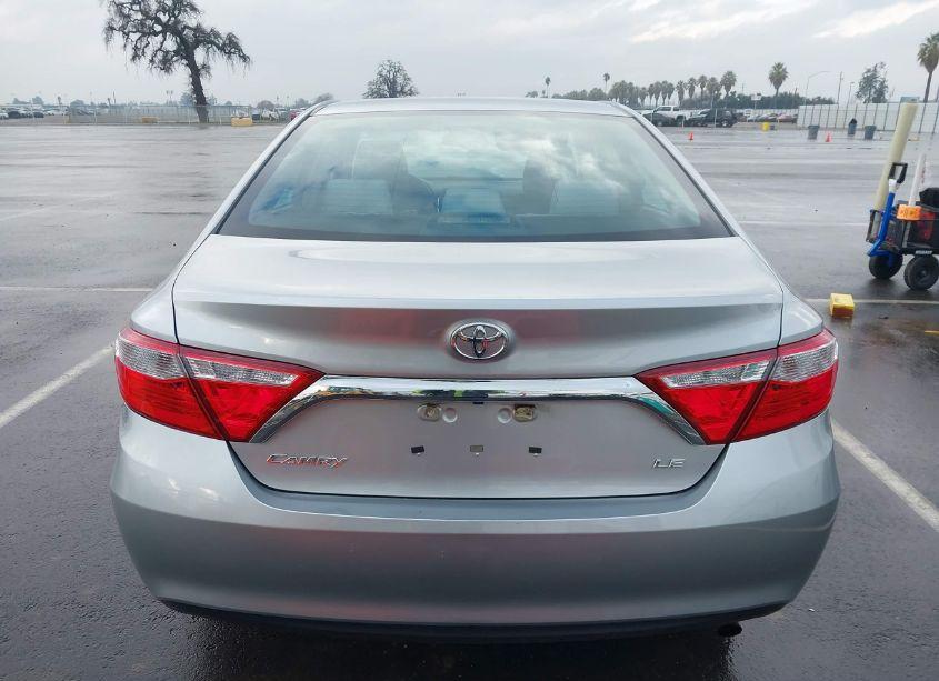 Photo 17 of 2016 Toyota Camry LE (VIN 4T4BF1FK5GR517272)