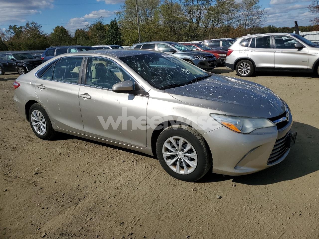 Photo 4 of 2016 TOYOTA CAMRY LE (VIN 4T4BF1FK5GR522410)